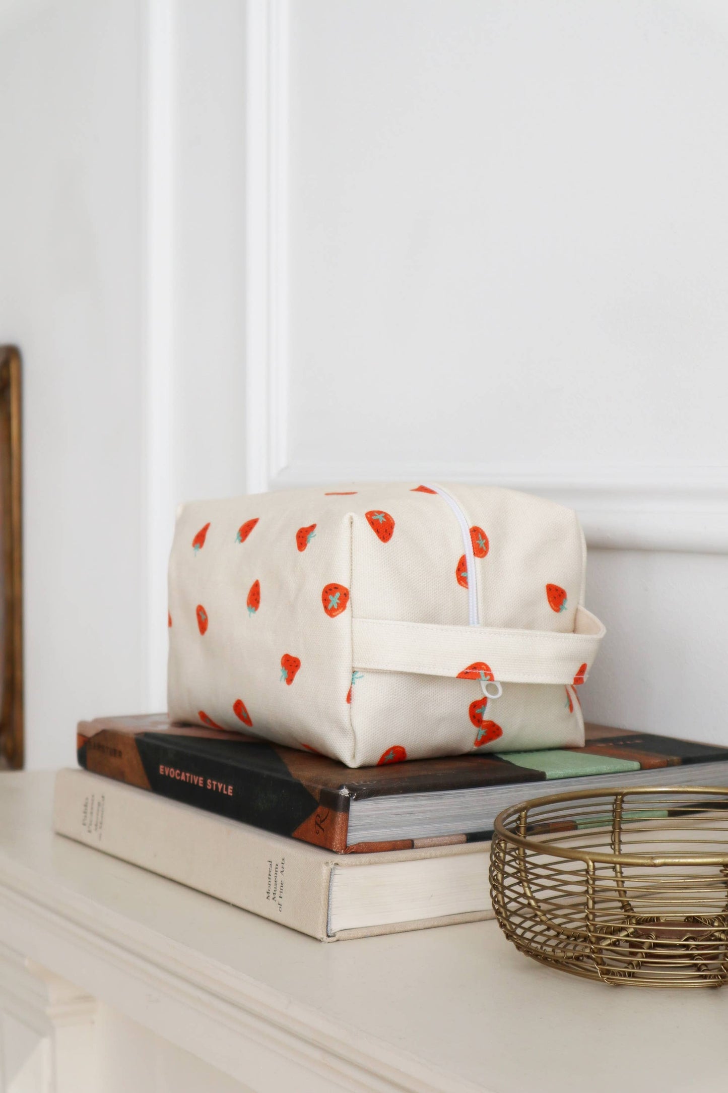 Makeup Bag - Strawberry: Large