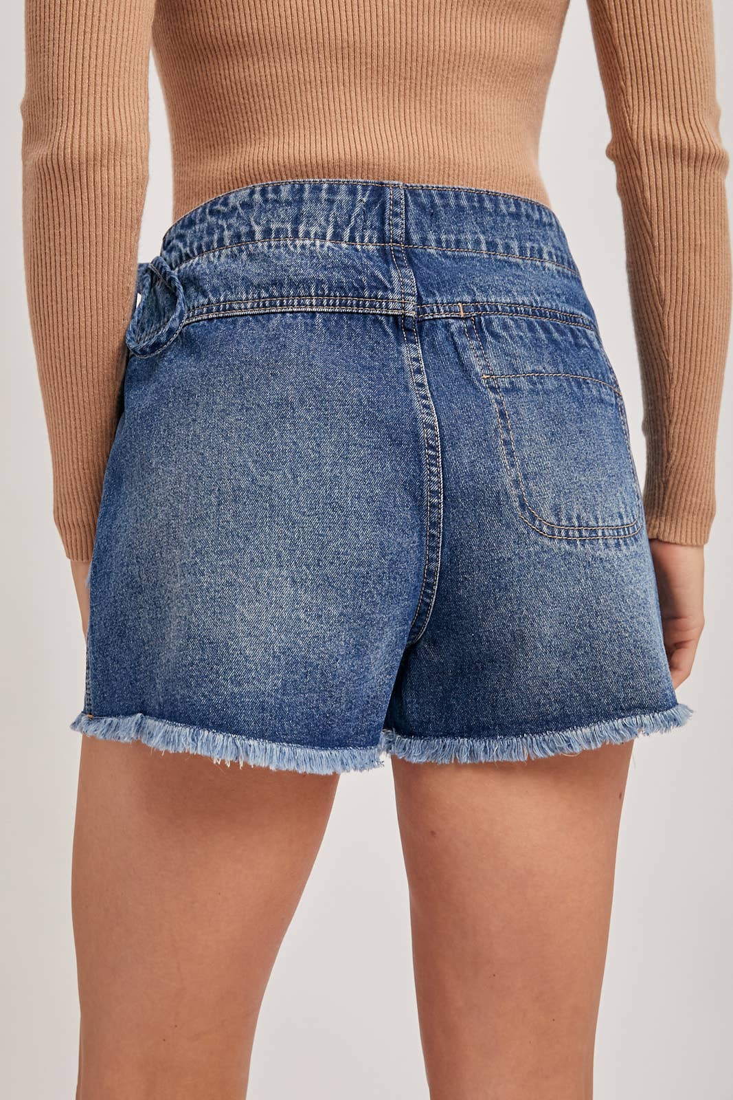 DENIM OVERLAPPING FRONT SKORT: LT.WASH