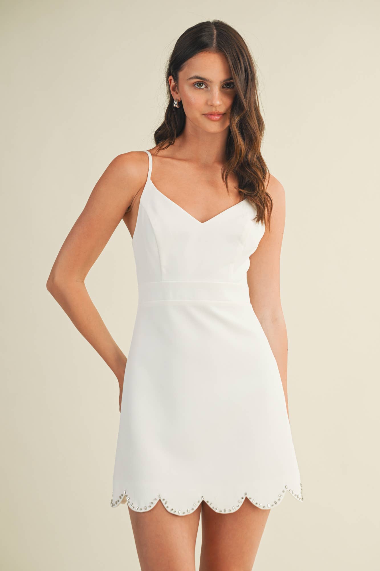 SCALLOP EDGE DRESS: Black