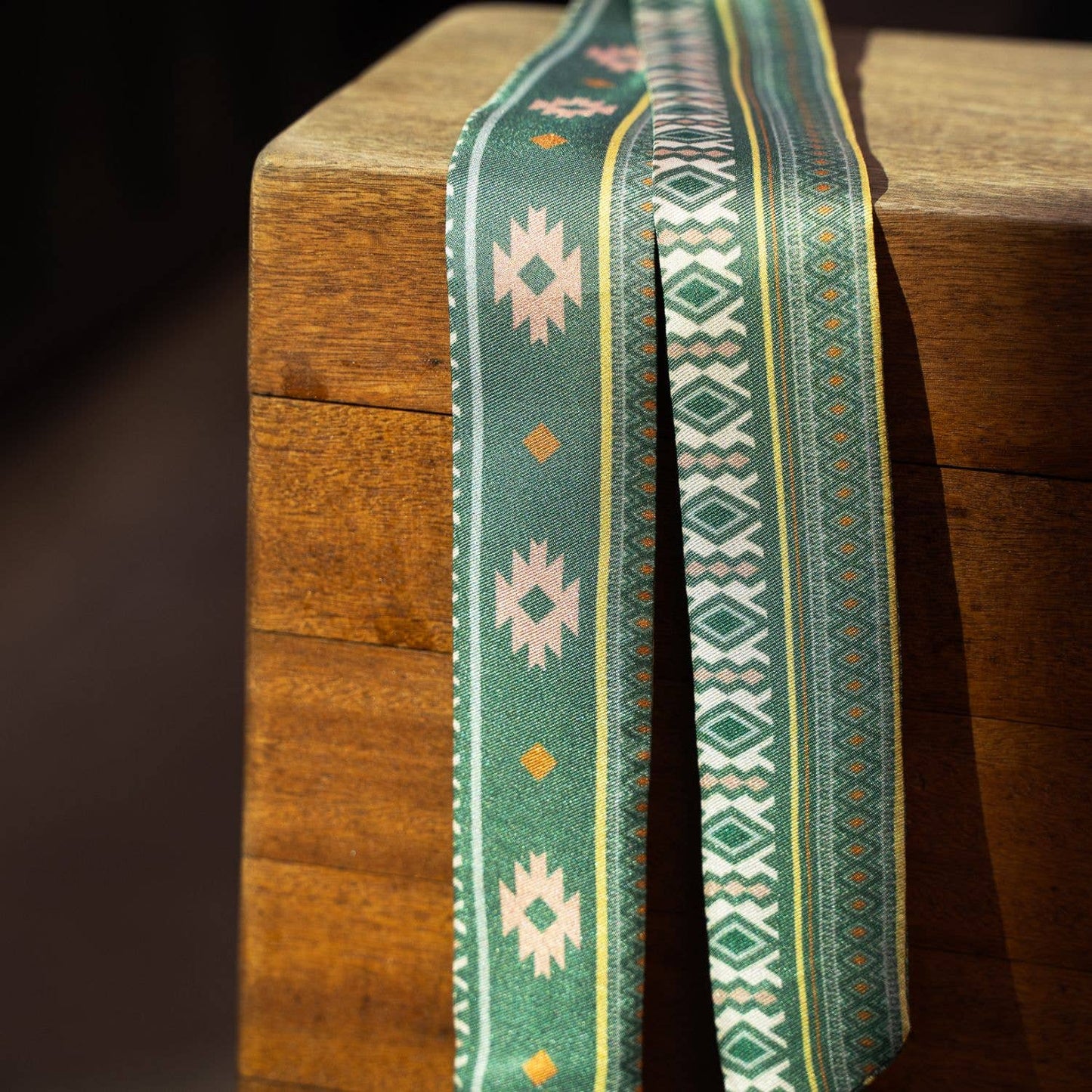 Evergreen Aztec Lil Twilly Scarf 29" | Wrist Scarf: Clear Poly Bag
