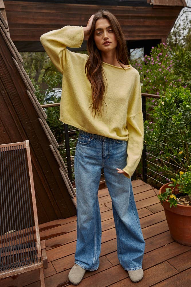 W2114 | Knit Sweater Rolled Round Neck Pullover Top: Off White / L