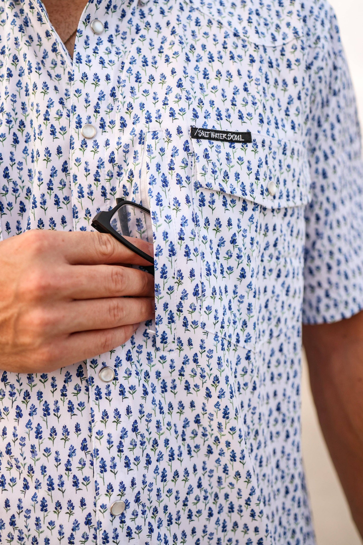 Blue Bonnet Pearl Snap Fishing Shirt: M