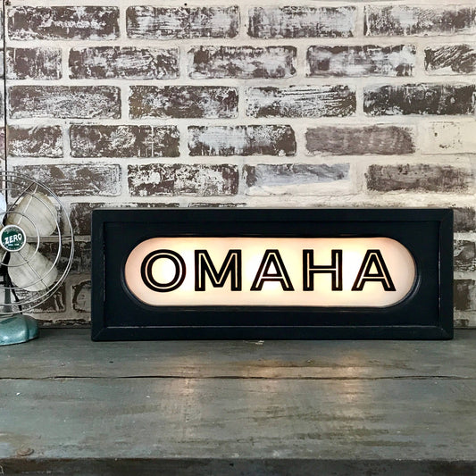 Omaha Horizontal Lighted Sign With Rounded Opening
