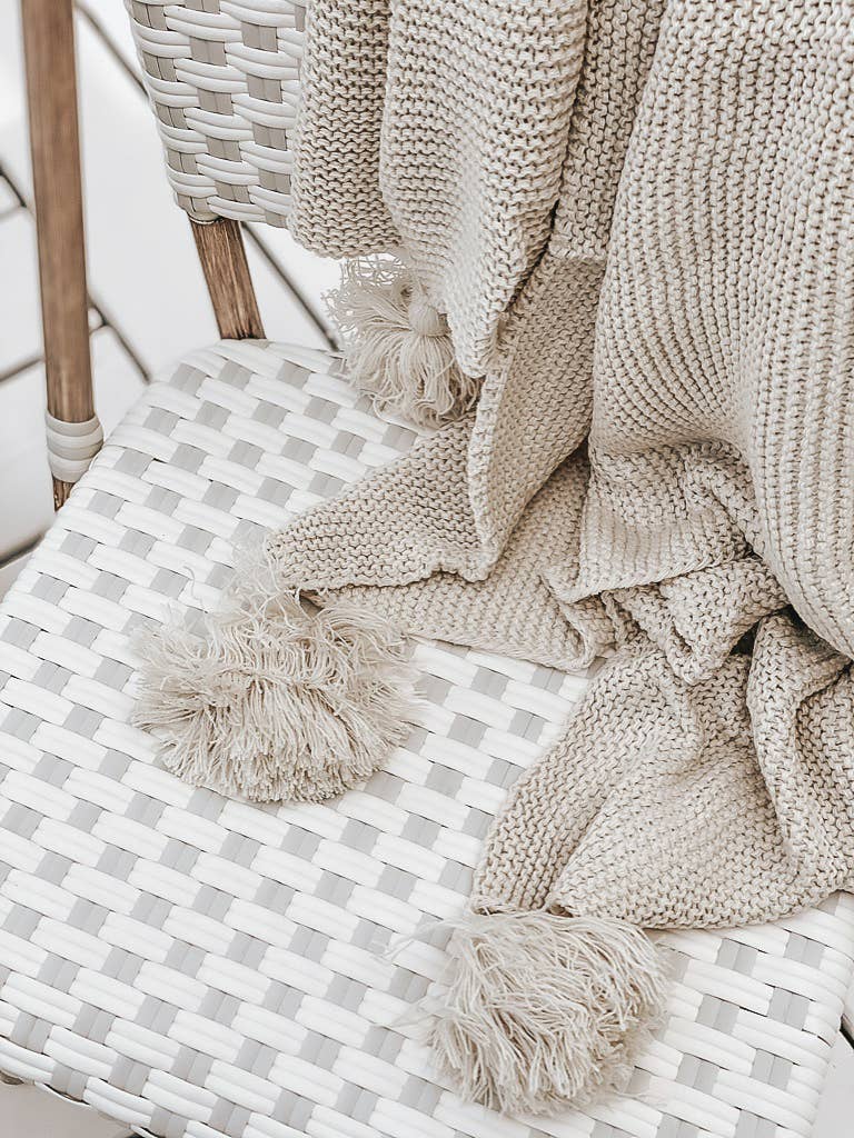Knit Throw Blanket With Tassels: Cream
