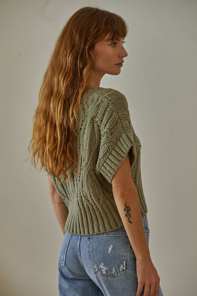 W1124 | Knit Sweater Crochet Round Neck Short Sleeve Top: Cream