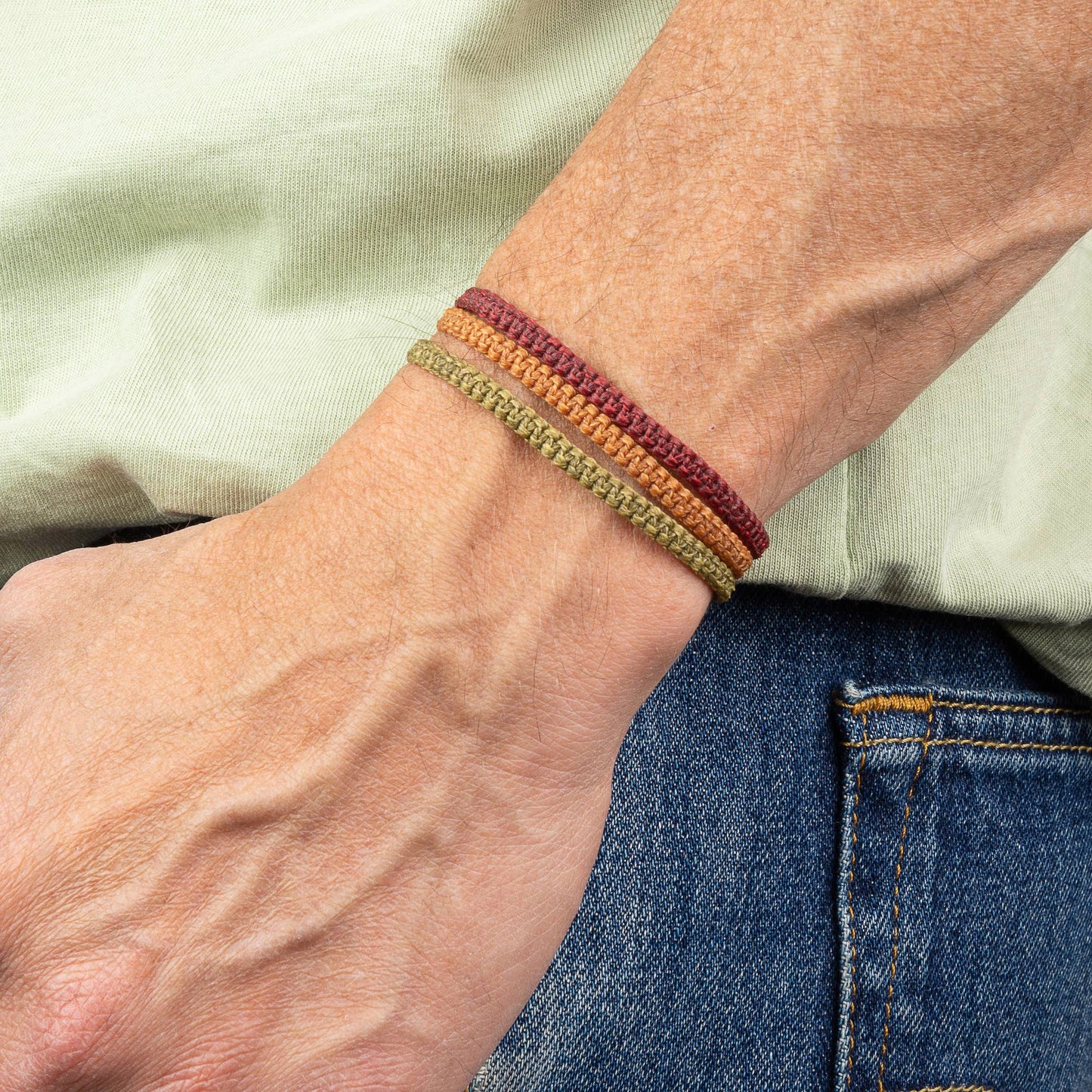 Men's Thin Macrame Surfer Bracelet | Adjustable & Waterproof: Grey