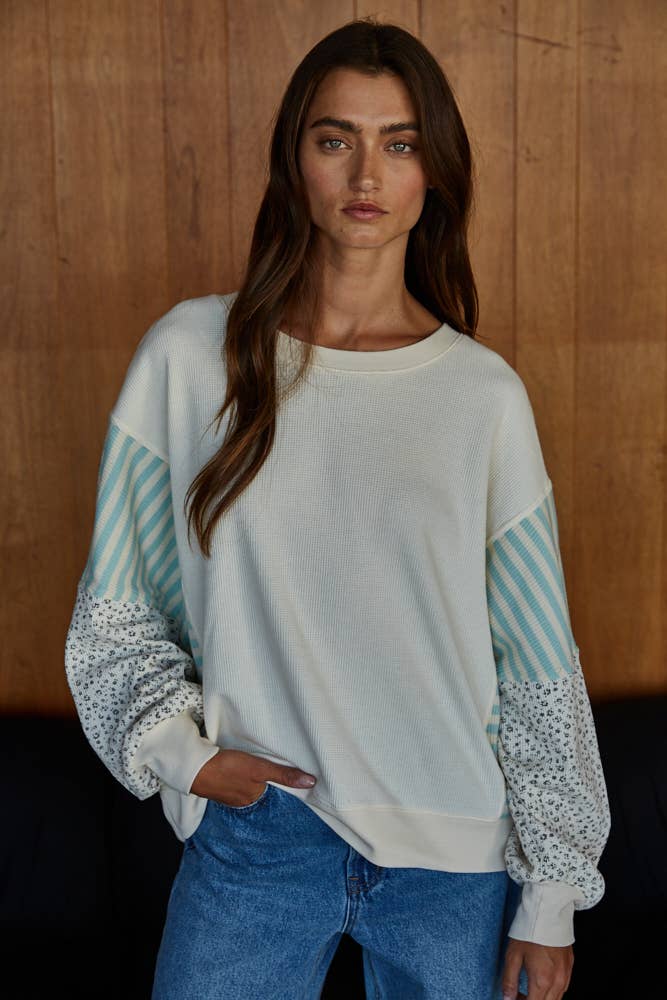 L8697 | Knit Cotton Polyester Striped Floral Long Sleeve: Navy Cream