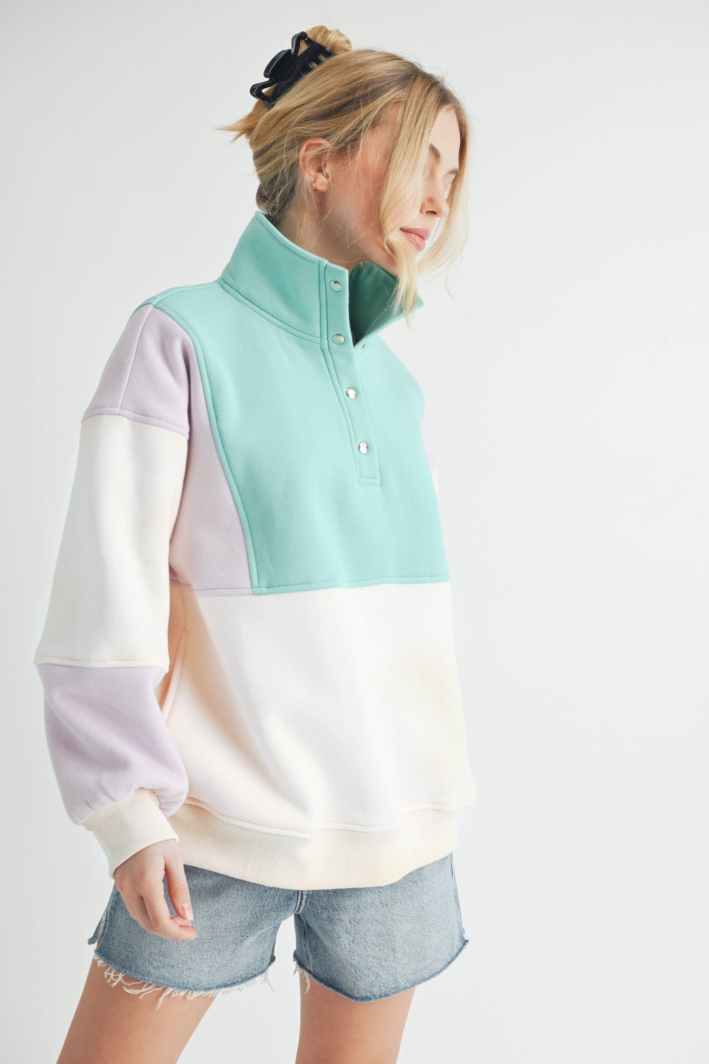 992EK Glo Colorblock Pullover: Coffee Navy / Contemporary