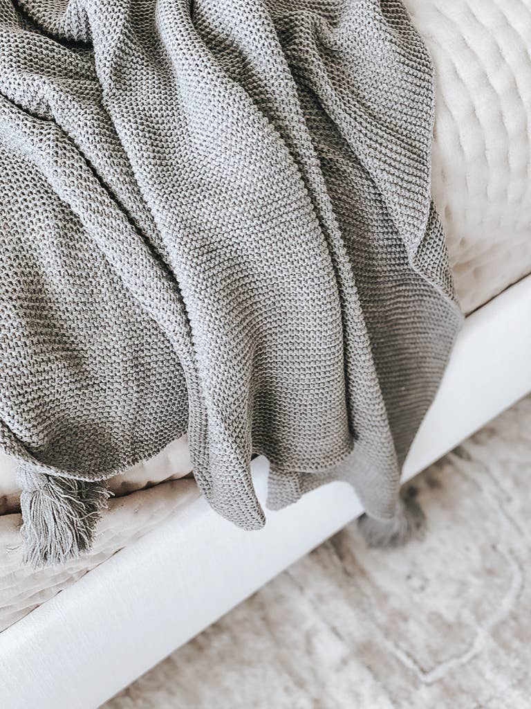 Knit Throw Blanket With Tassels: Cream
