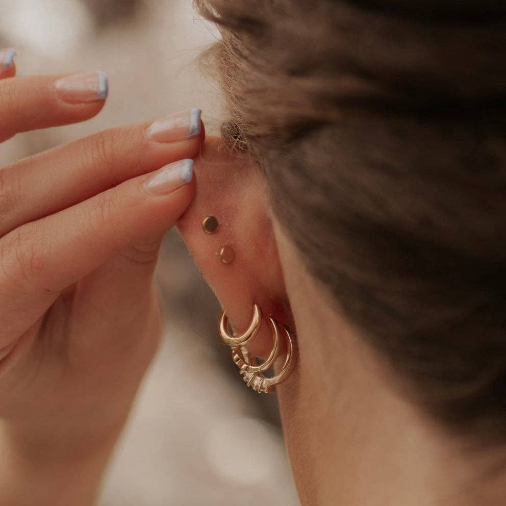 Bow Flat Back Studs | Gold