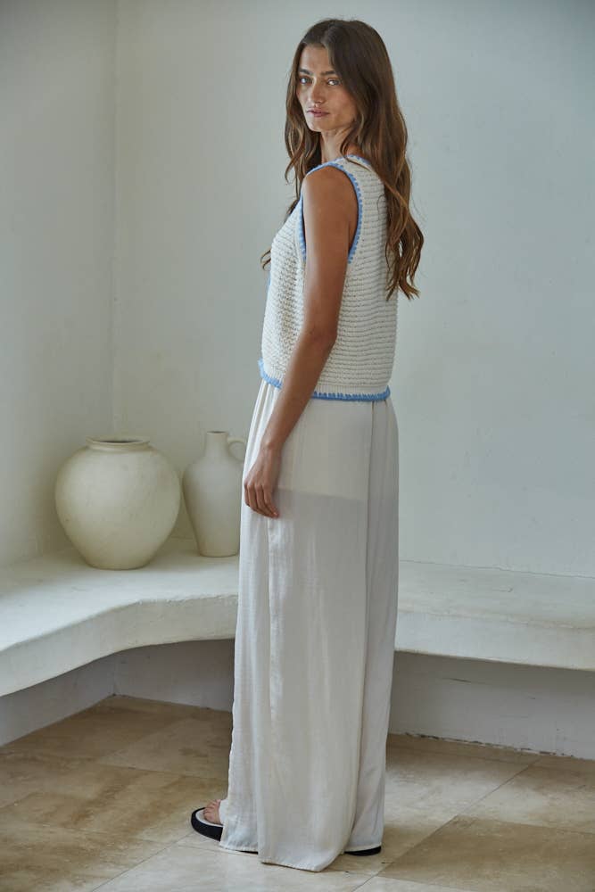 Contrast Trim Knit Sweater Vest