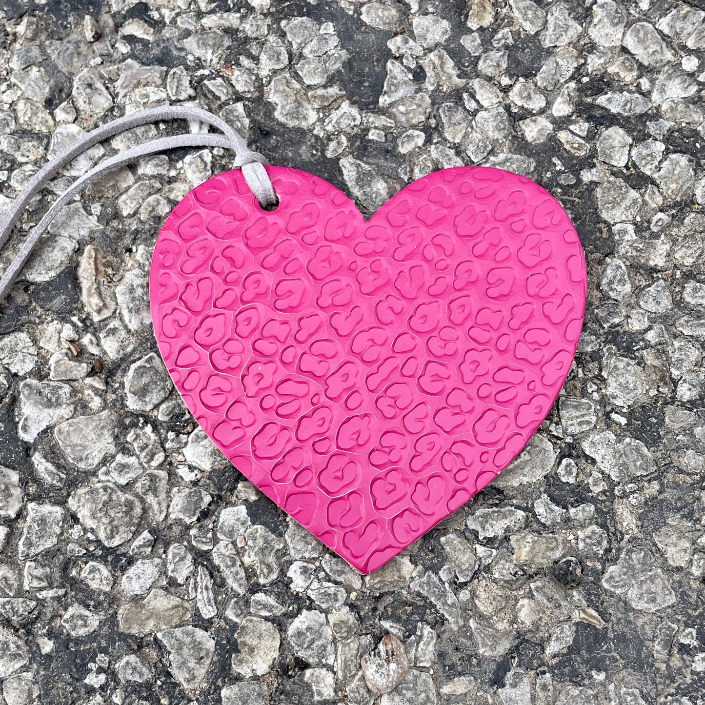 Cheetah Heart Air Flair: Brown / Warm Vanilla Leather