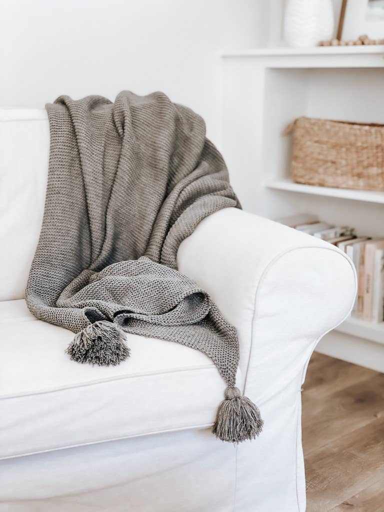 Knit Throw Blanket With Tassels: Cream